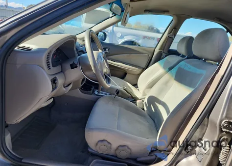 2005 Nissan Sentra 1.8 z USA, uszkodzony, nr VIN 3N1CB51D15L585531